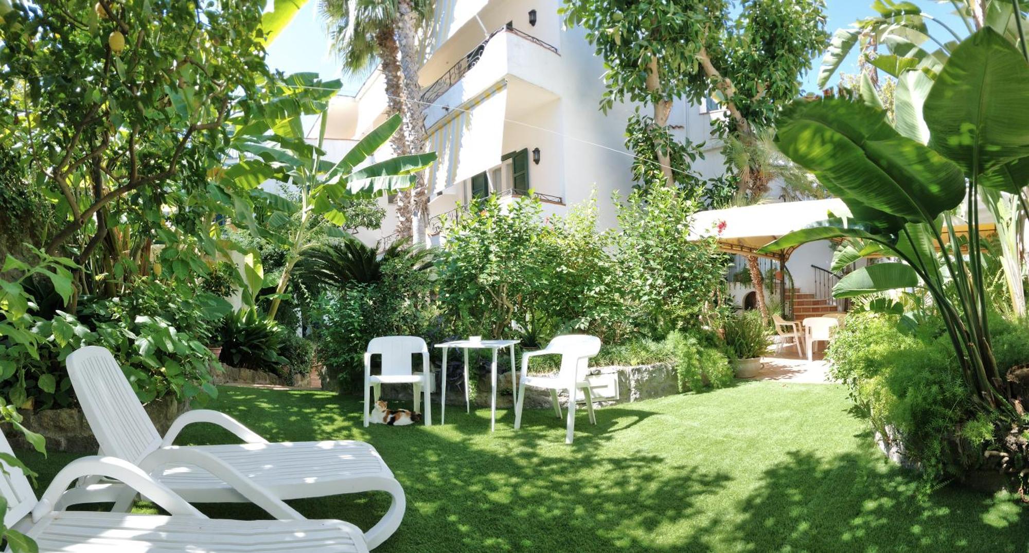Lacco Ameno  Hotel Villa Angelica מראה חיצוני תמונה