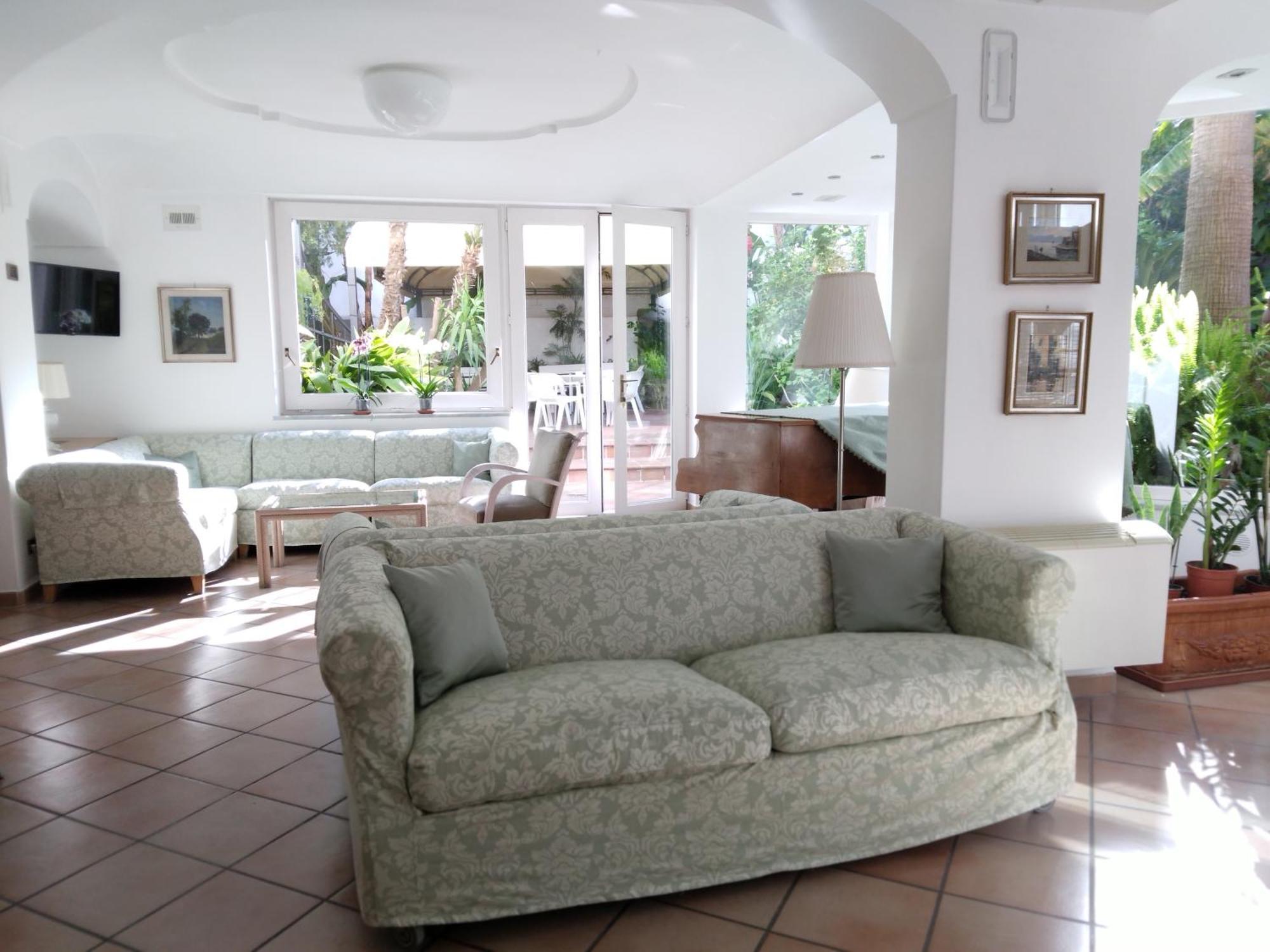 Lacco Ameno  Hotel Villa Angelica מראה חיצוני תמונה